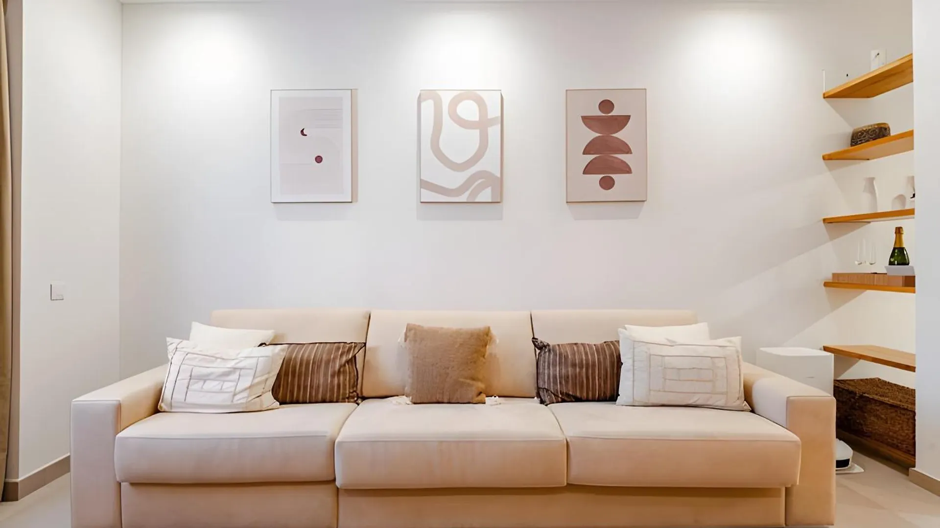 Apartment Alberthouse - Lujoso Apartamento En El Centro De Málaga