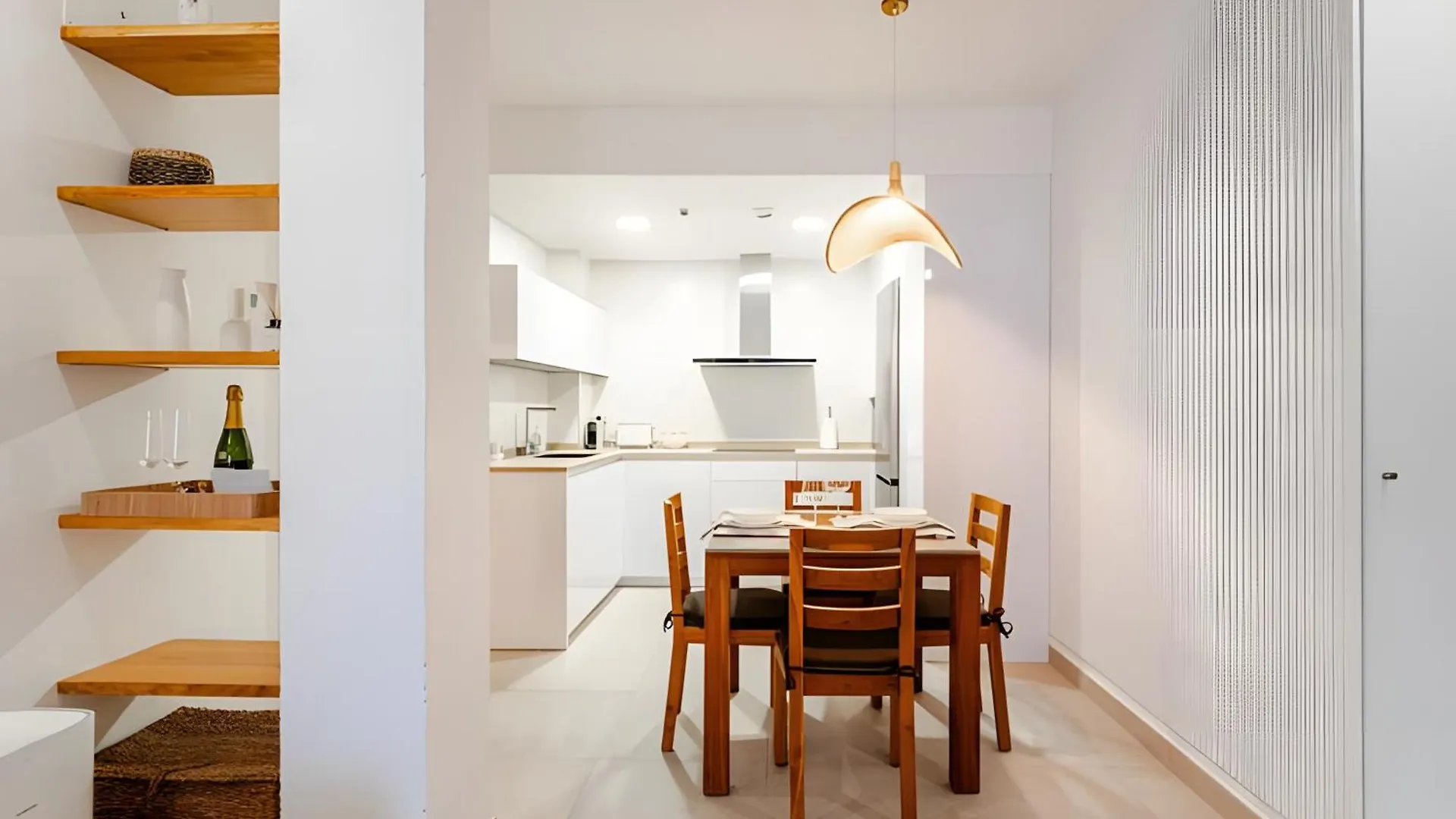 Alberthouse - Lujoso Apartamento En El Centro De Málaga España